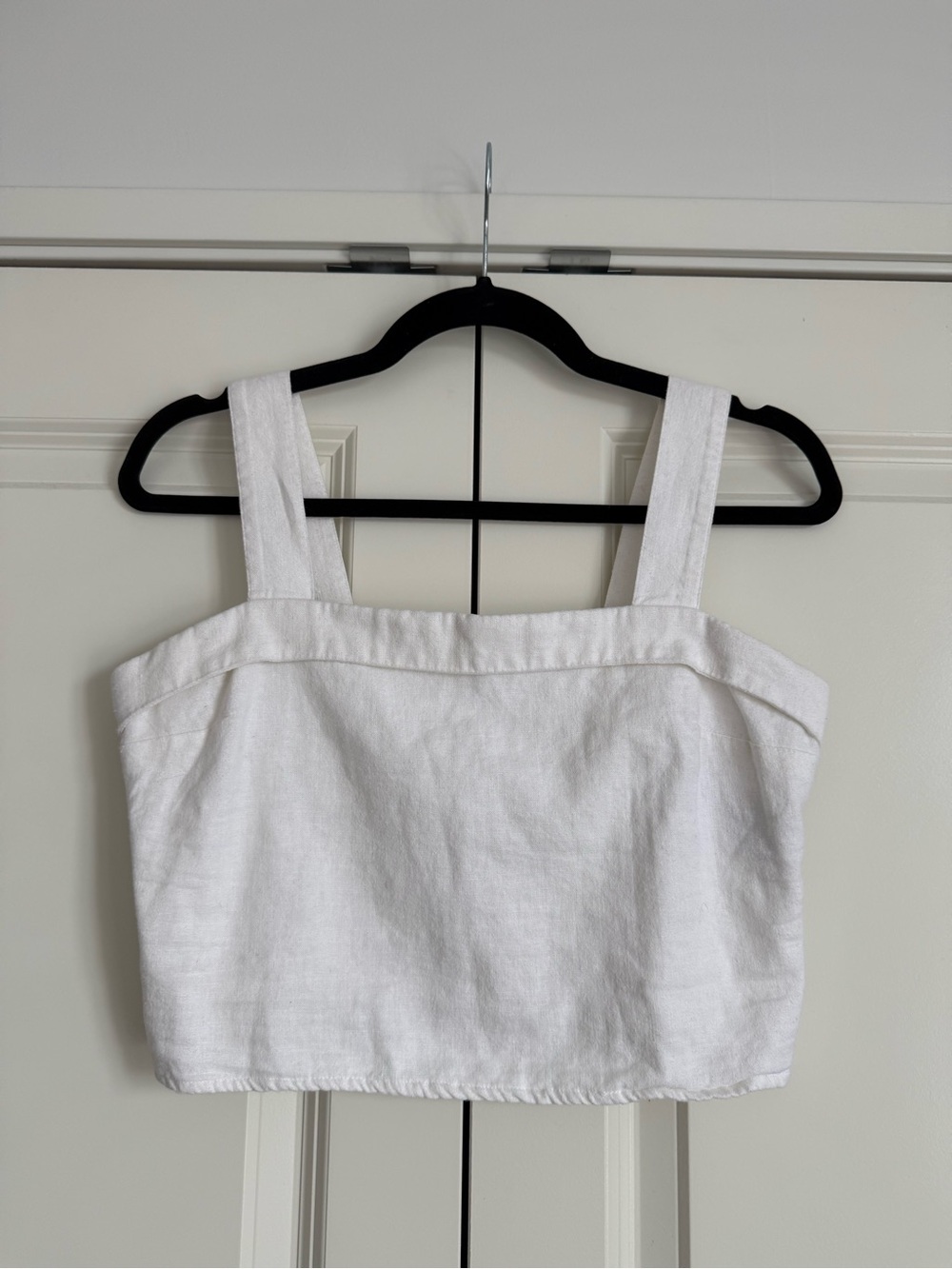 Abercrombie Women's White Linen Crop Tank Top